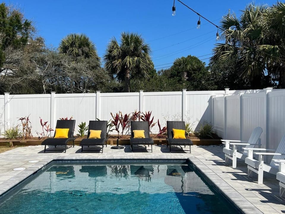 Brand New, Steps To Beach, Gulf Views, Heated Pool House in Panama City Beach