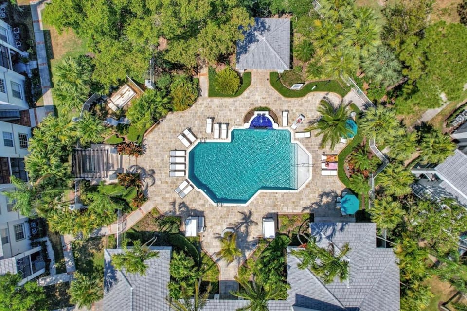 Apartment in Deerfield Beach Pool Gym WiFi Apartment in Deerfield Beach