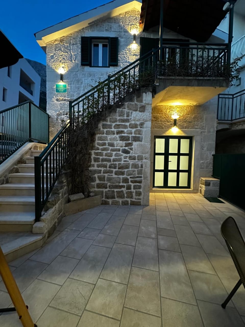 L&L Kamena House Apartments Apartment in Baška Voda
