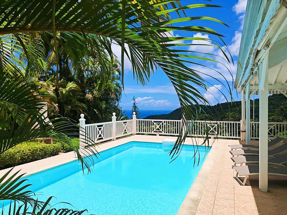 Patio, Balcony/Terrace, Pool view, Sea view, Swimming pool, sunbed