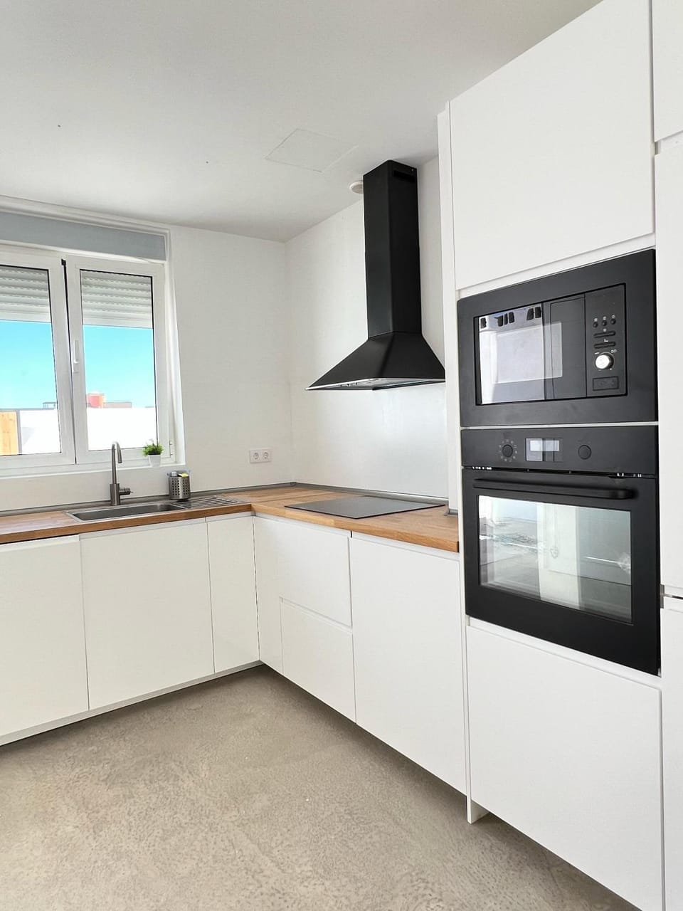 CORRALEJO SURF HOUSE & SCHOOL only SURF Hostel in Corralejo