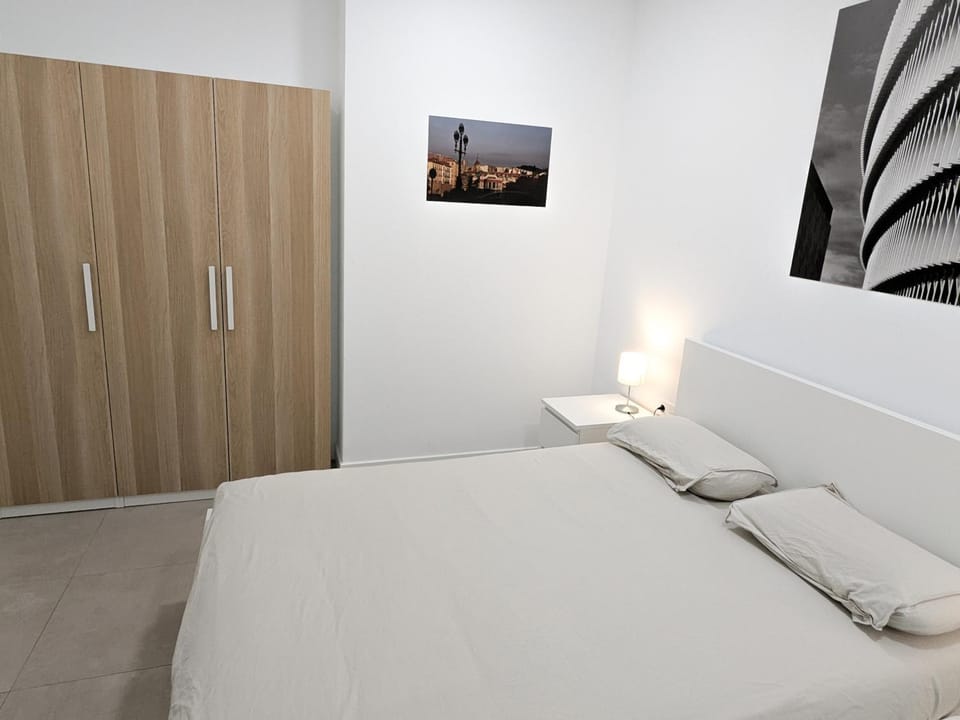 Bed, Bedroom, wardrobe