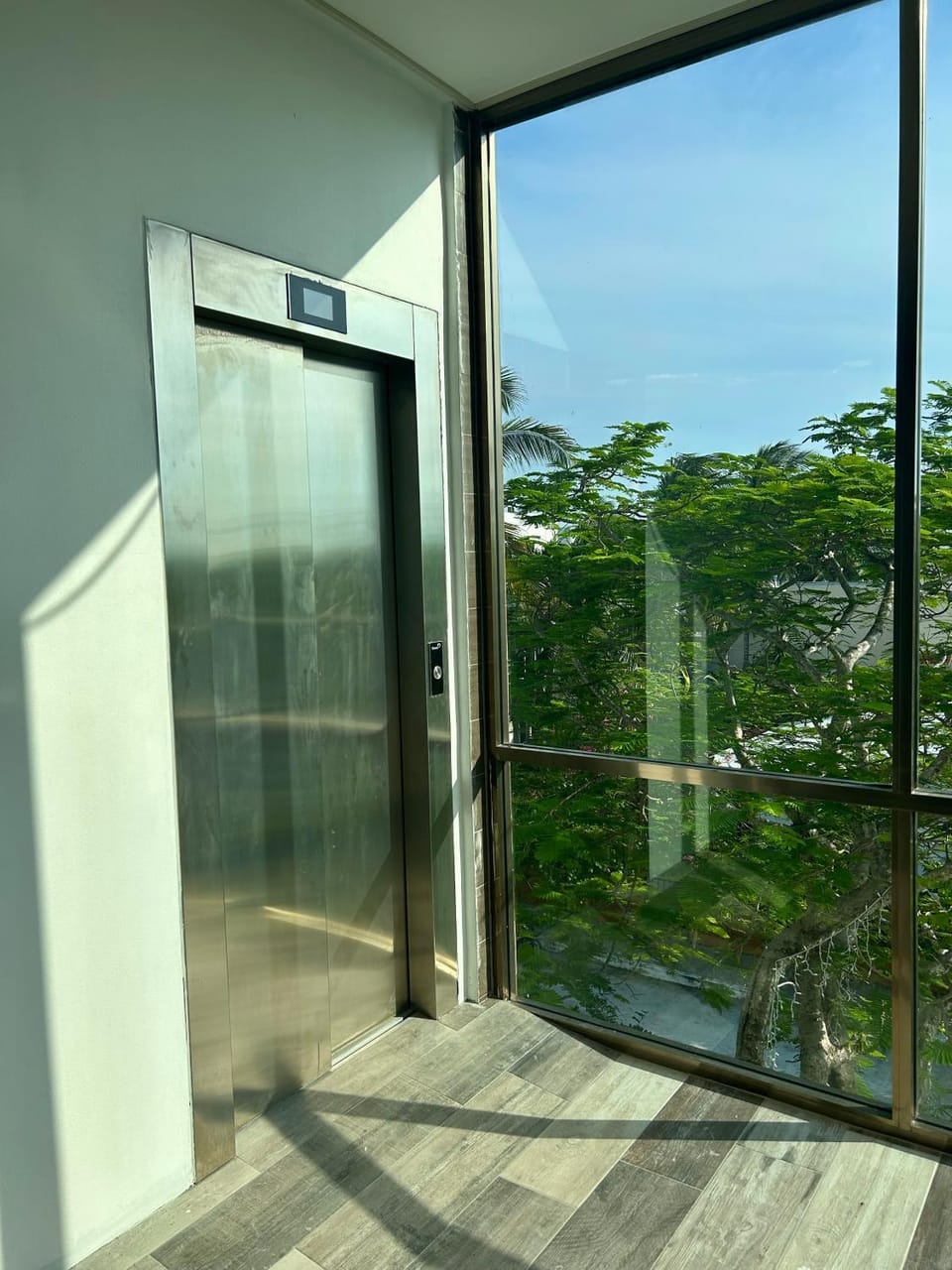View (from property/room), elevator