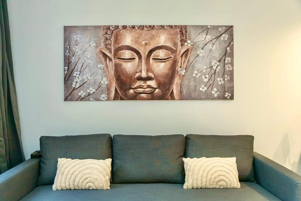 Living room, Decorative detail, Seating area