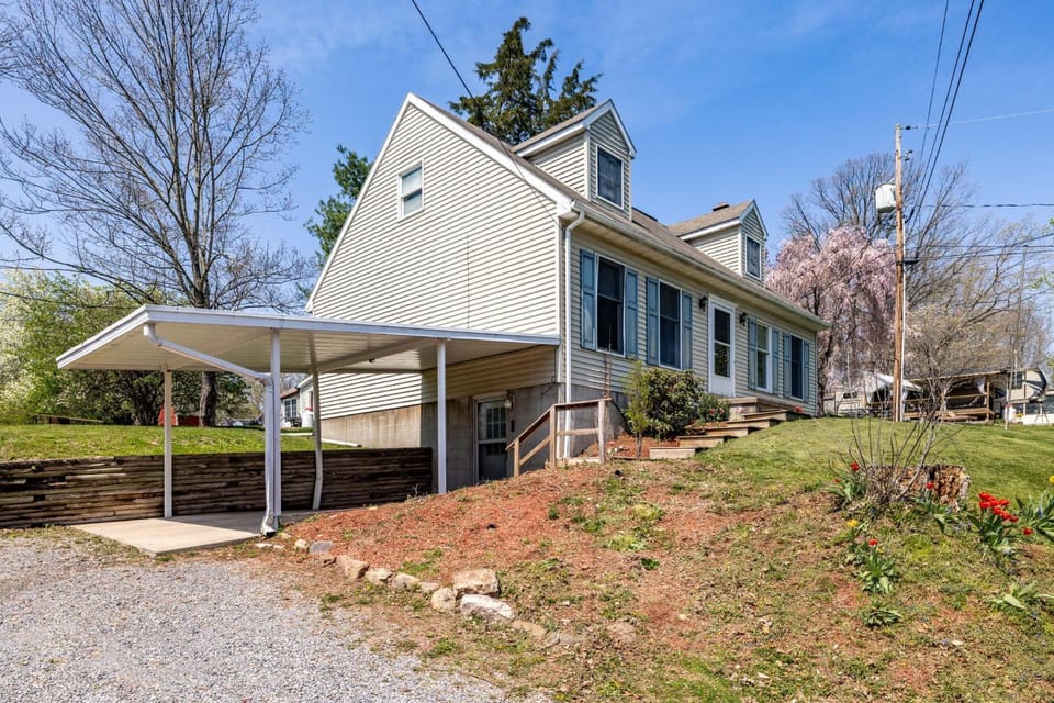 New House within Campground House in Pennsylvania
