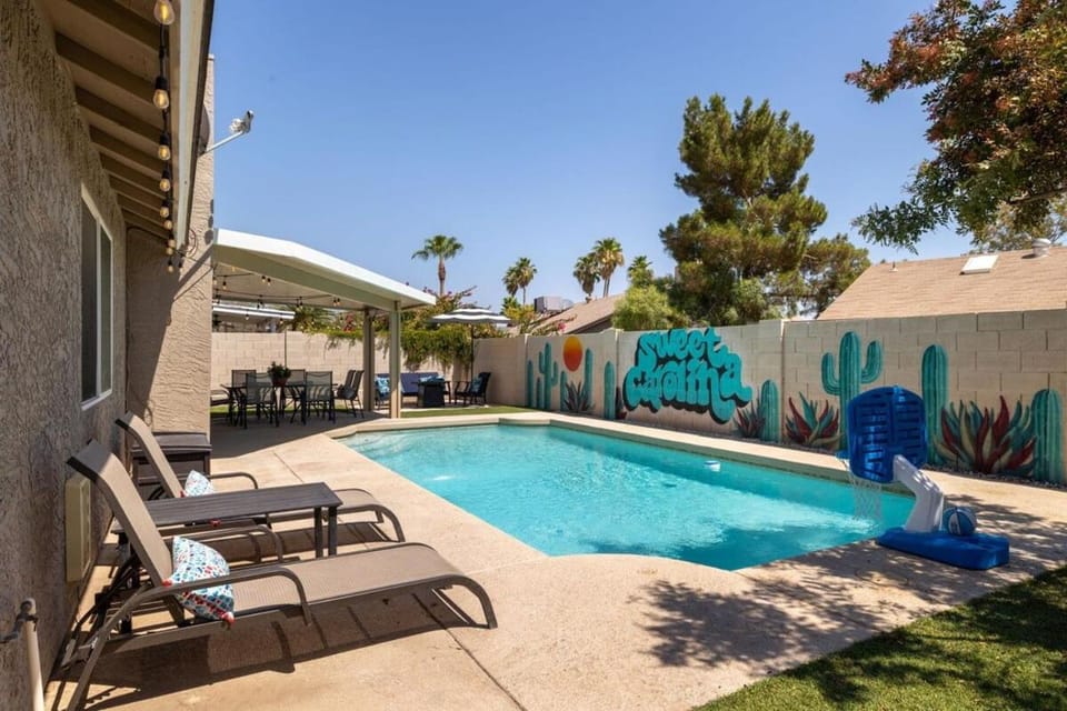 Carolina House in Scottsdale