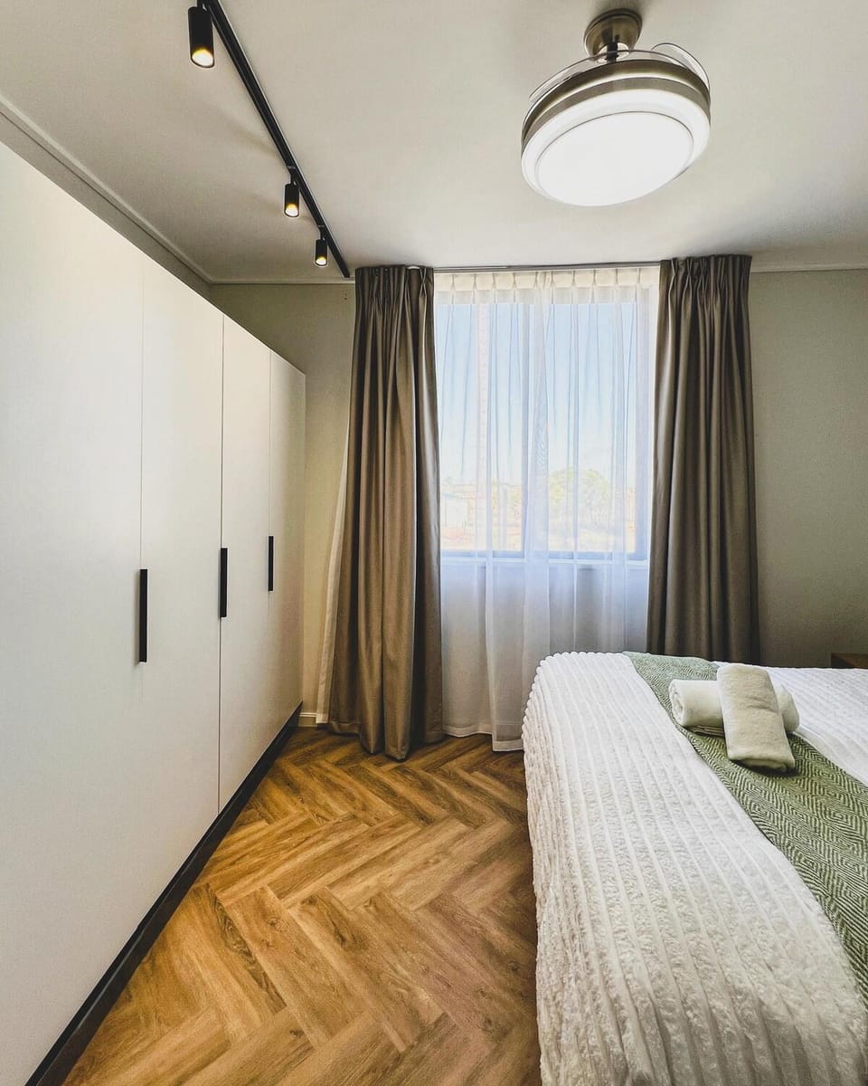 Peace On Park by Dajosha booking Apartment in Cape Town