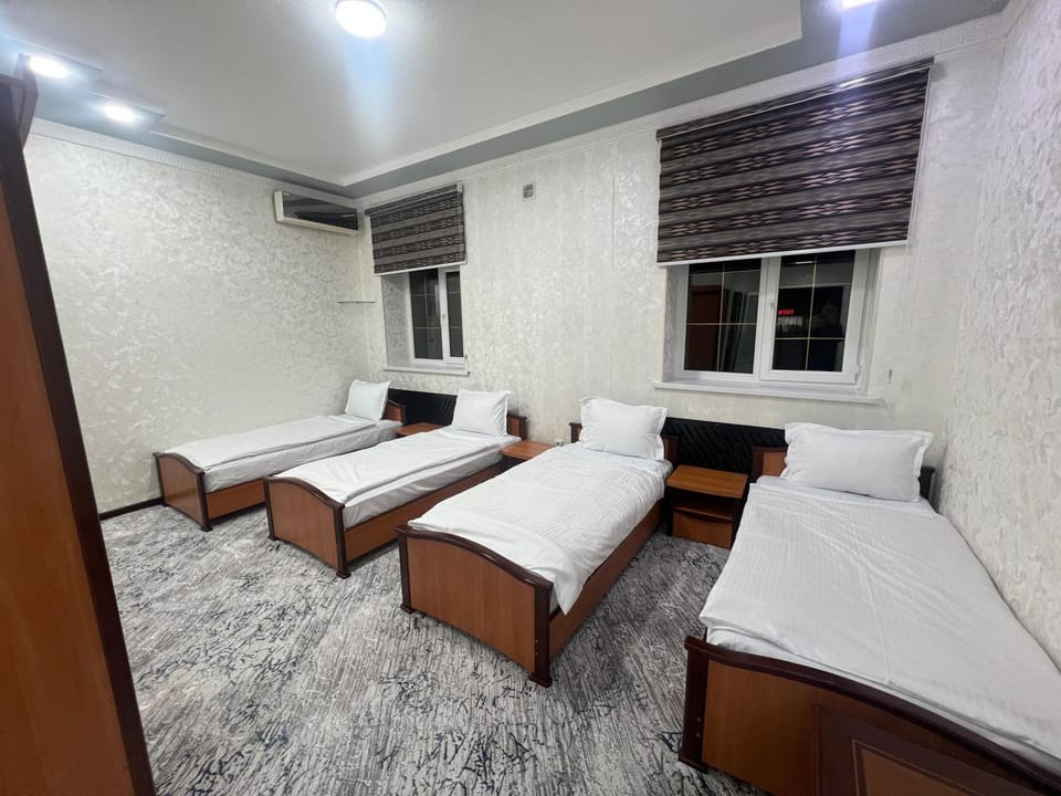 Dunyo Hostel in Europe