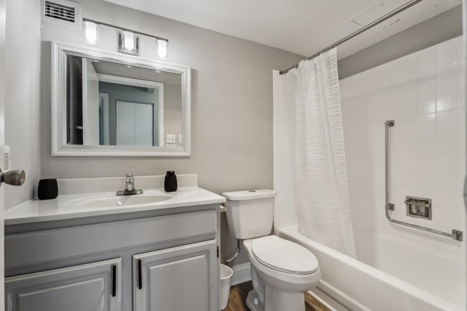 Legacy at Imperial Village 317 I 2 Bed 2 Bath Apartment in Richmond
