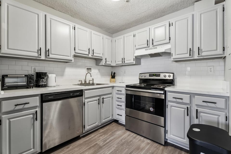 Legacy at Imperial Village 317 I 2 Bed 2 Bath Apartment in Richmond