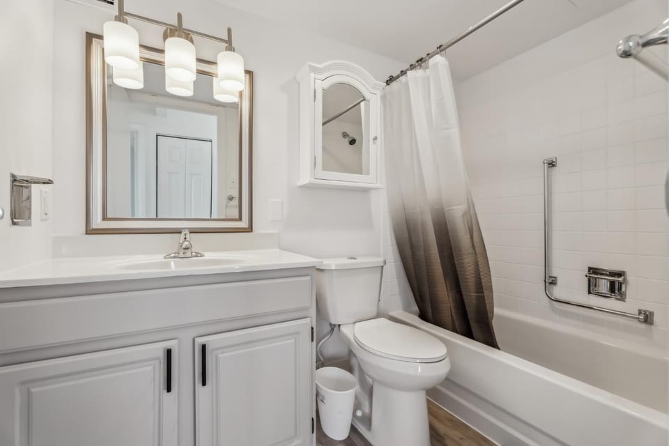 Legacy at Imperial Village 817 I 2Bed 2 Bath Apartment in Richmond