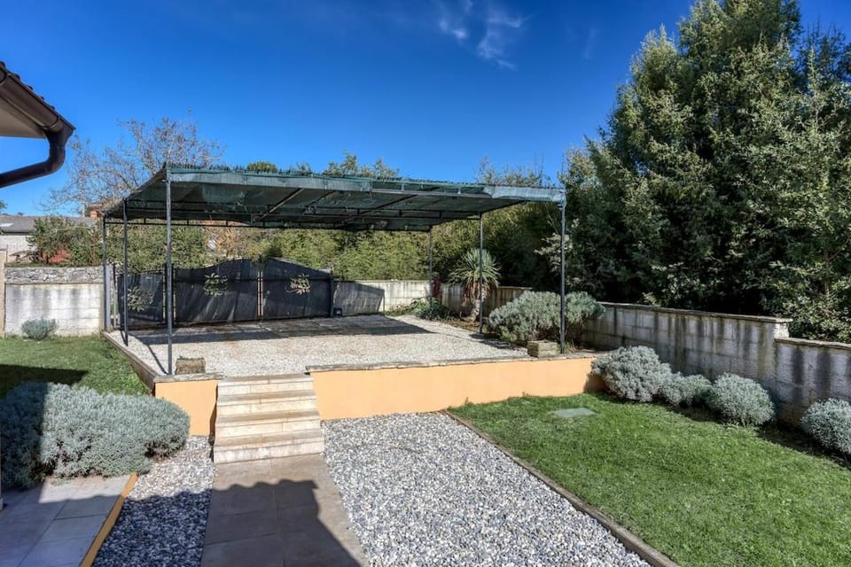 Villa LUMARE TERRA - Garden & Pool in Istria - K13 Villa in Istria County