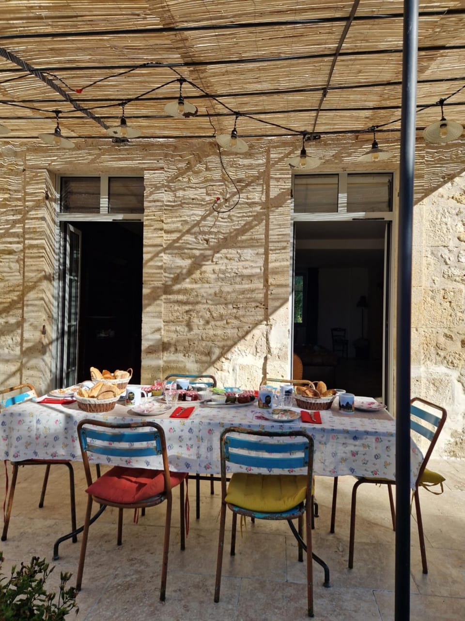 Patio, Continental breakfast