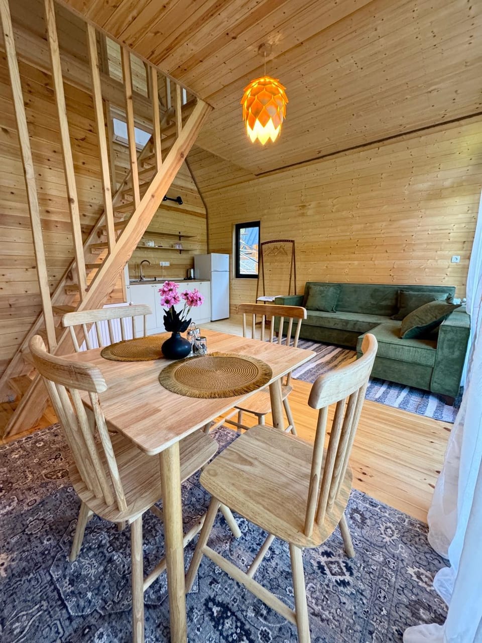 ცხრა მთას იქით - Beyond the nine mountains Chalet in Georgia