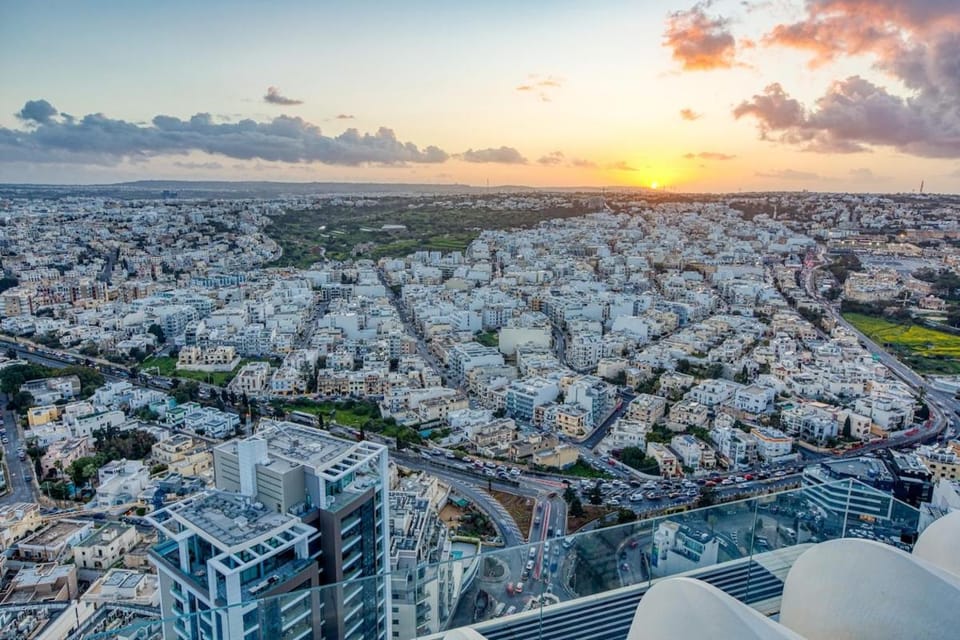 Luxury Apartment on 16th Floor in Mercury Tower Apartment in Saint Julians