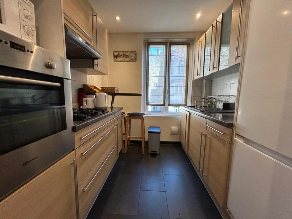 Lumineux & Élégant Centre Strasbourg Apartment in Strasbourg