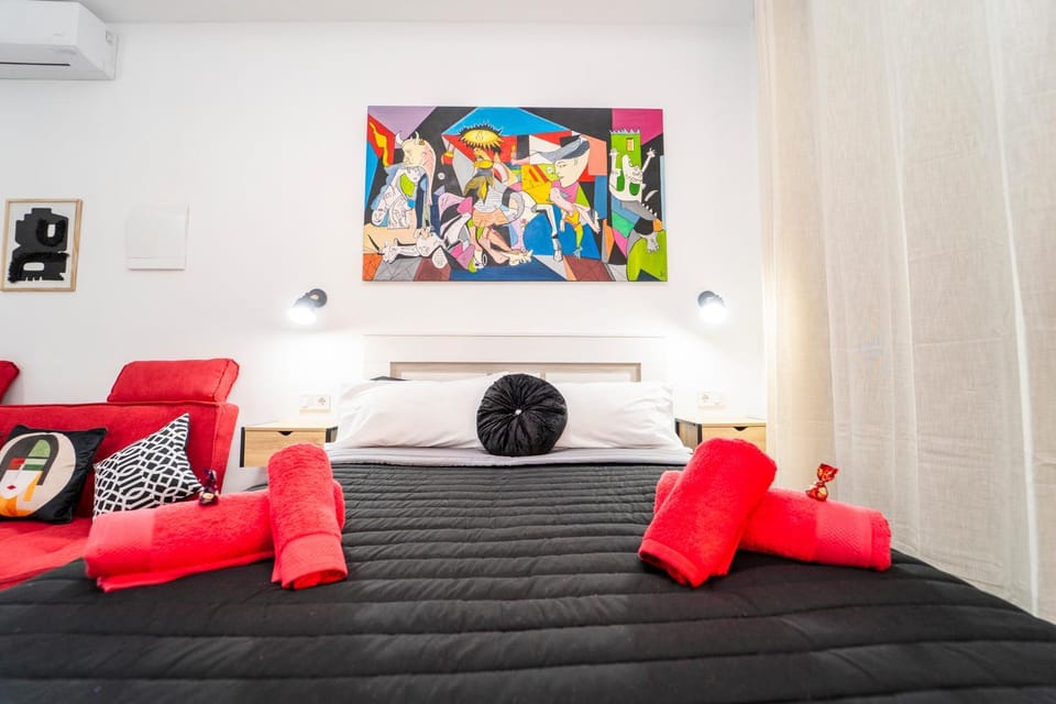Bed, air conditioner