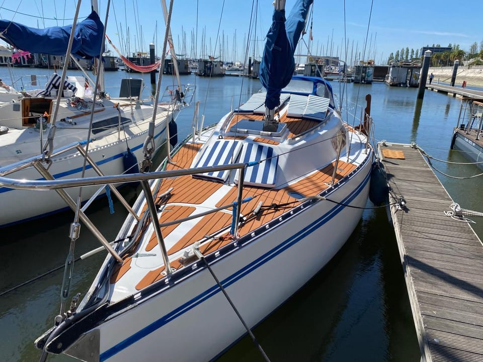 Sailboat Anand Docked boat in Lisbon