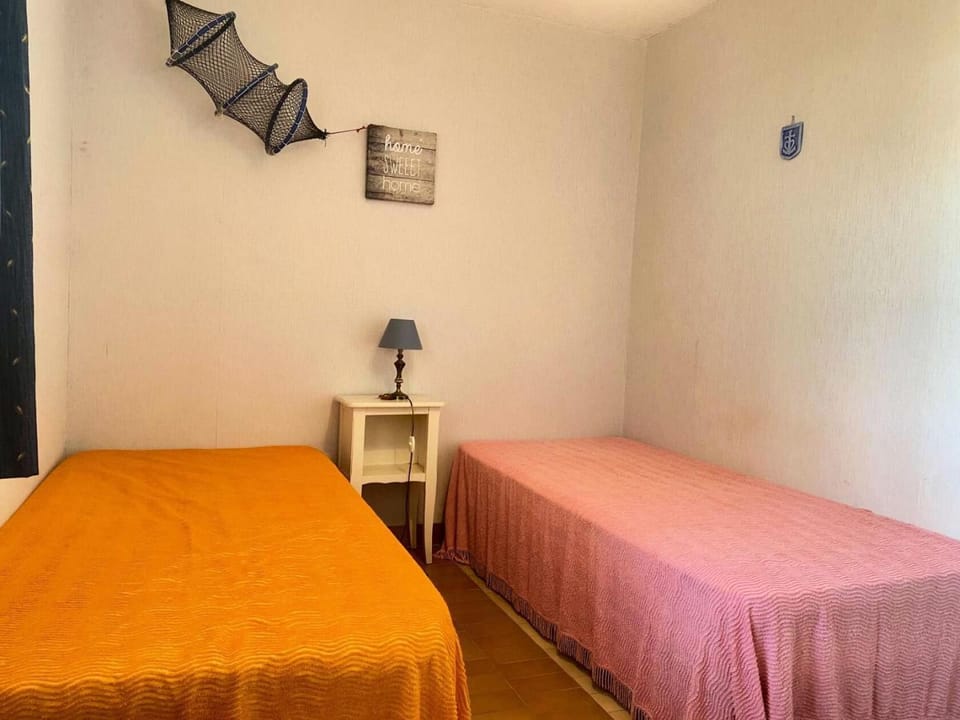 Bed, Bedroom, furniture