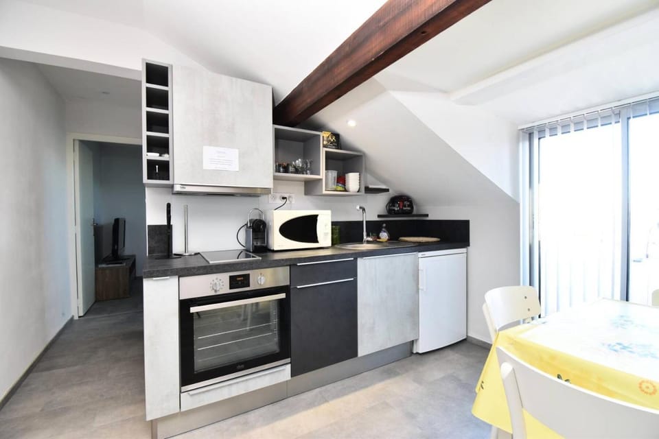 oven, kitchen