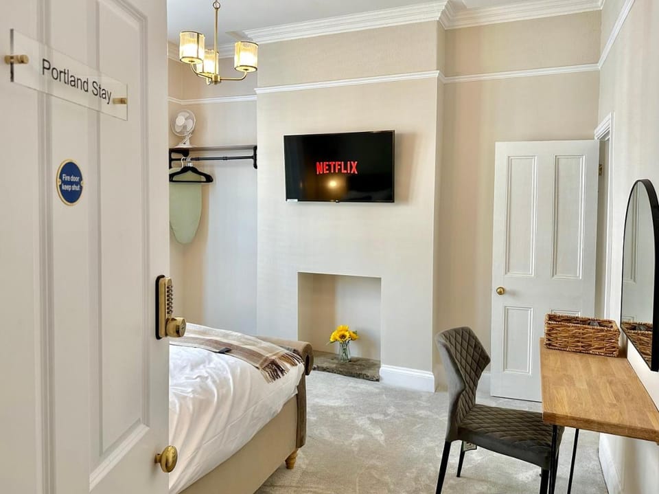 TV and multimedia, Bedroom