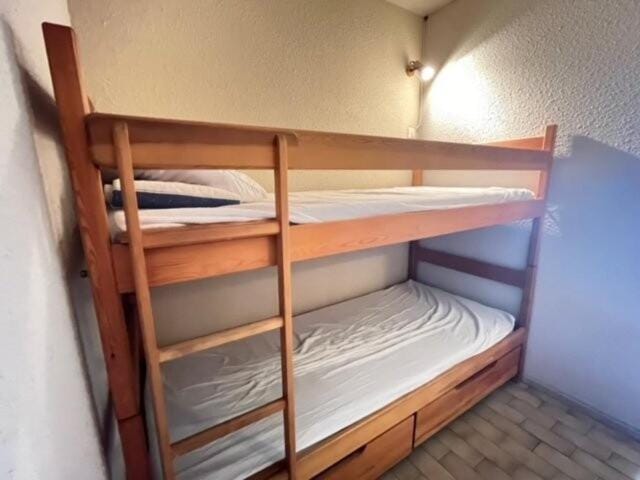 Bed, Bedroom, furniture