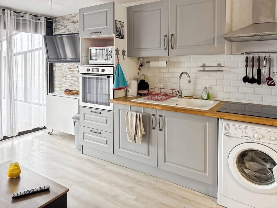 furniture, oven, kitchen