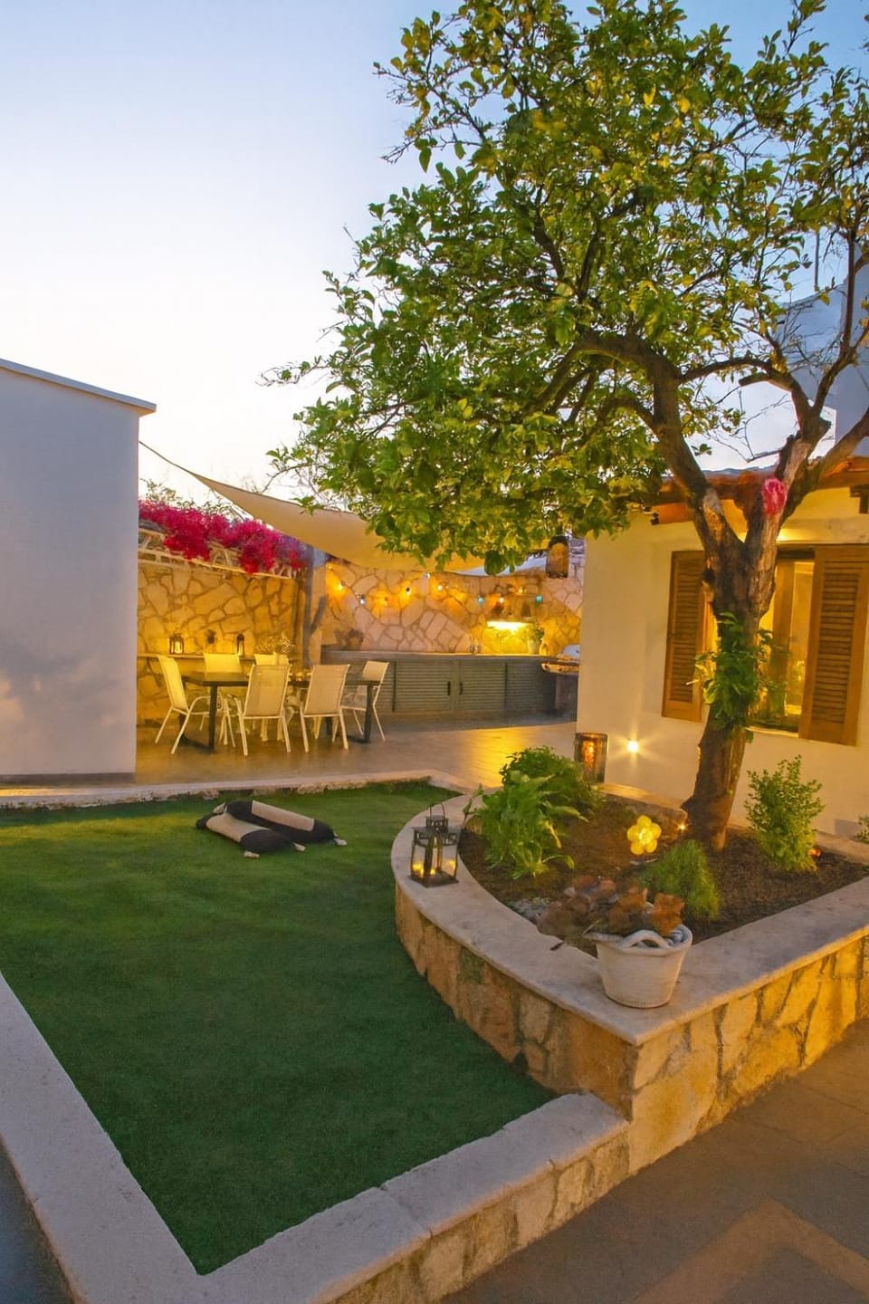 Garden, Garden view