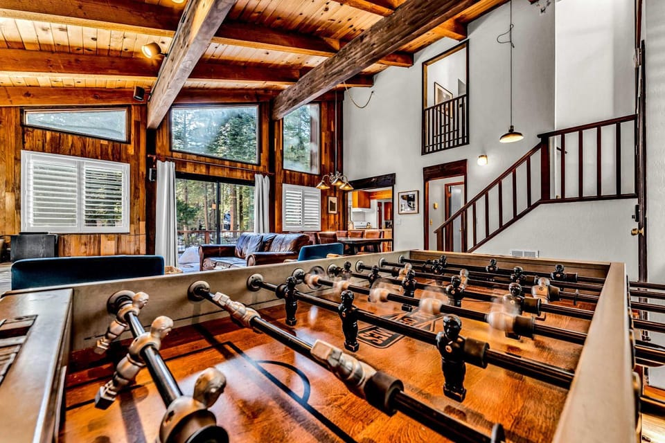 Cozy Carnelian Bay Escape with Deck and Foosball House in Lake Tahoe