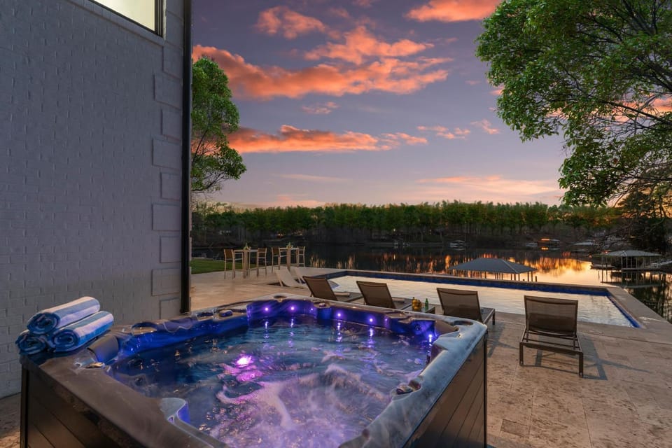 Salience Path House in Lake Norman