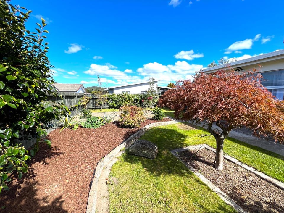 Garden, Garden view