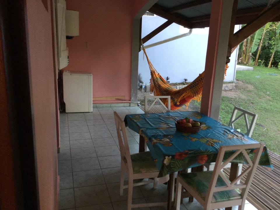 Ixora House in Bouillante