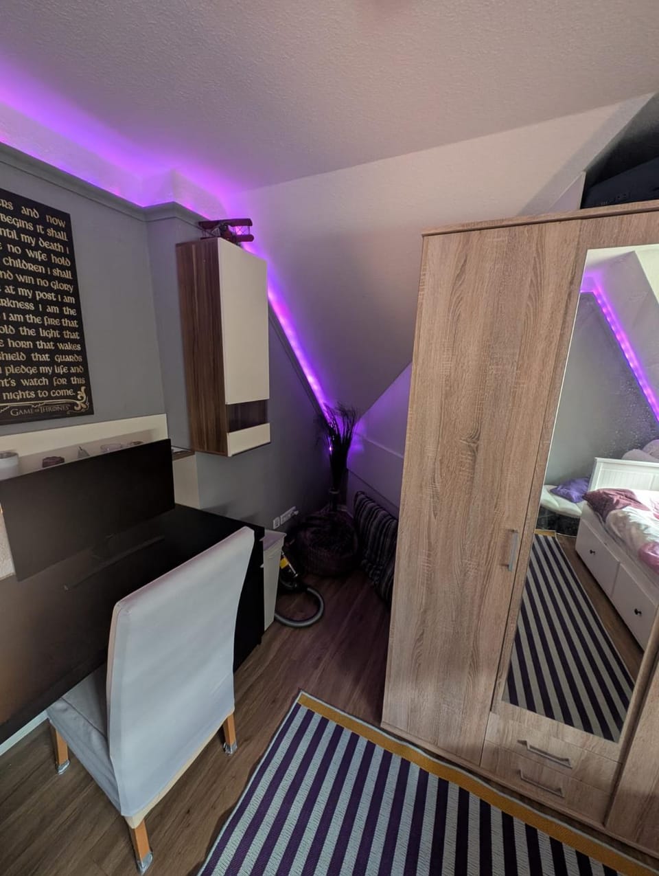 Seating area, wardrobe