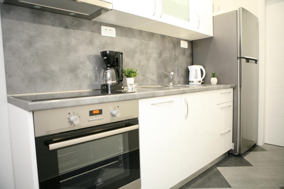 Coffee/tea facilities, Kitchen or kitchenette