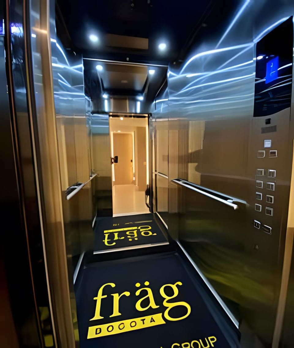 Lobby or reception, On site
