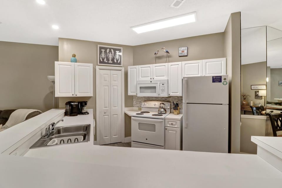 52 Ocean Breeze Villa in South Forest Beach