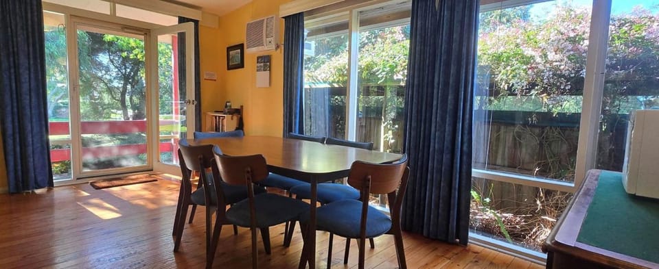 Serendip House in Point Lonsdale