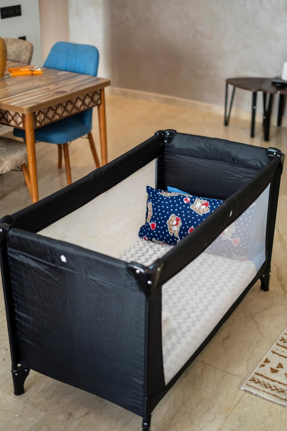 cot