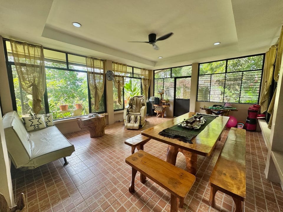 Seating area