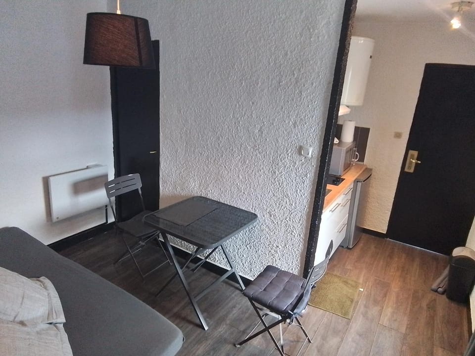 Mas Dels Caminhs Apartment in Occitanie