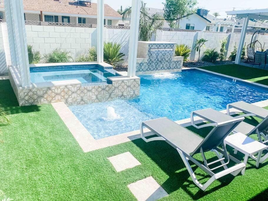 Scottsdale Farmhouse House in Scottsdale