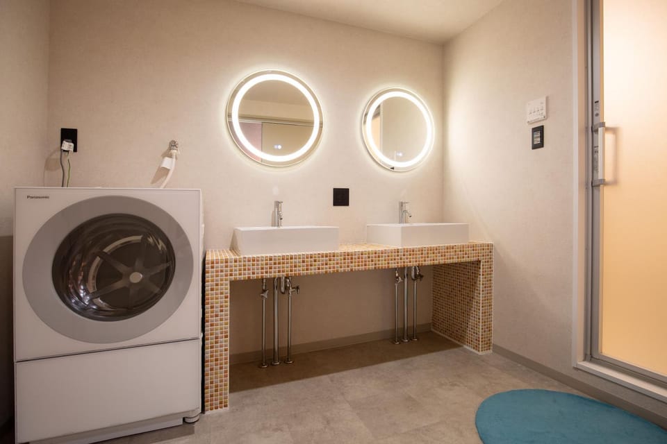 Bathroom, washing machine