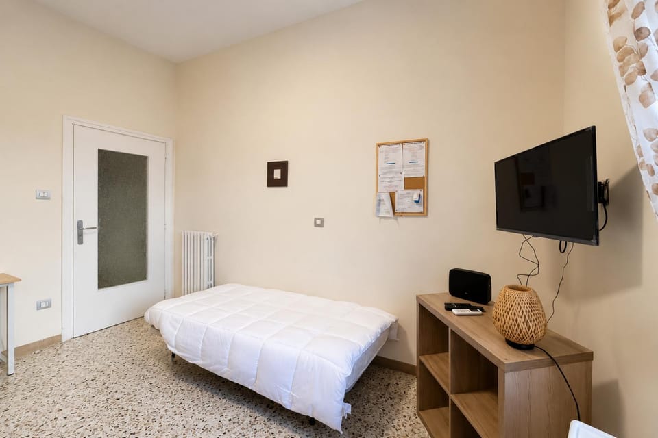 TV and multimedia, Bedroom