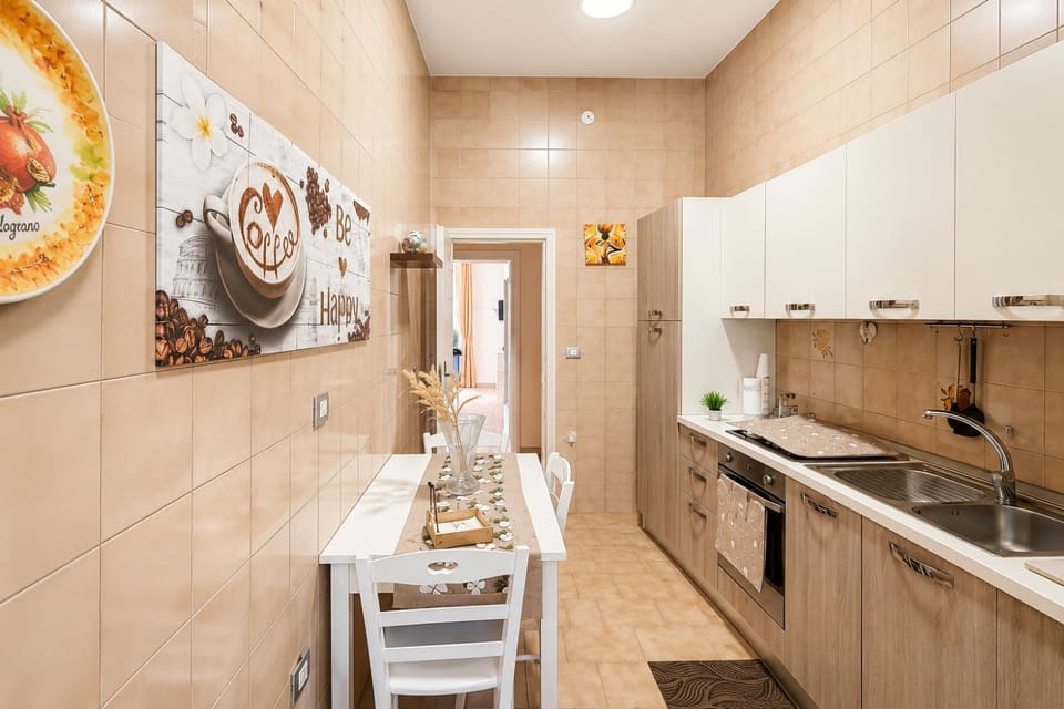 Kitchen or kitchenette, Dining area, stove, kitchen