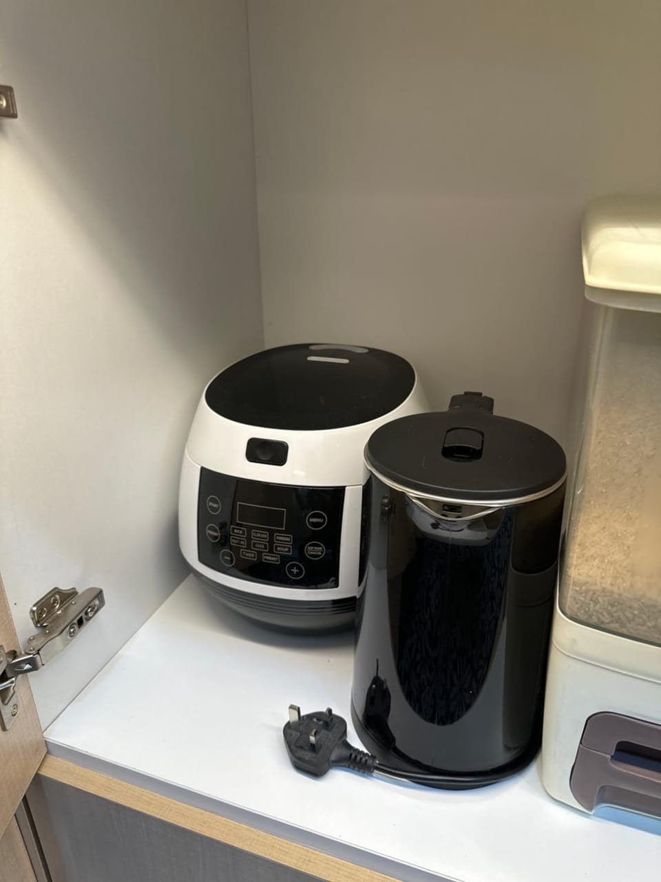 Coffee/tea facilities