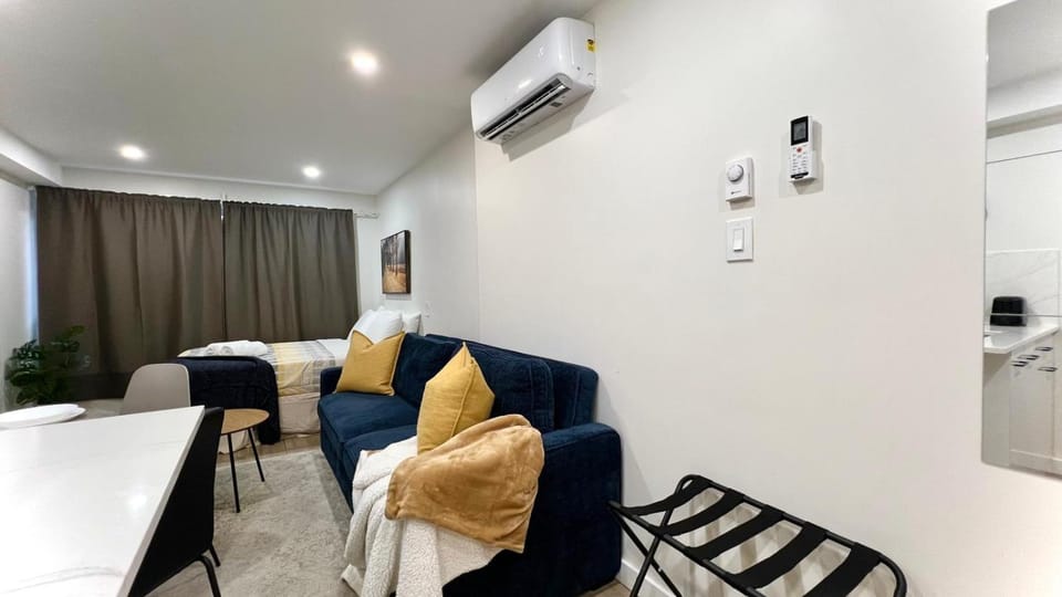 Housing in Montreal - Budget Friendly Monthly Rent Apartment in Longueuil