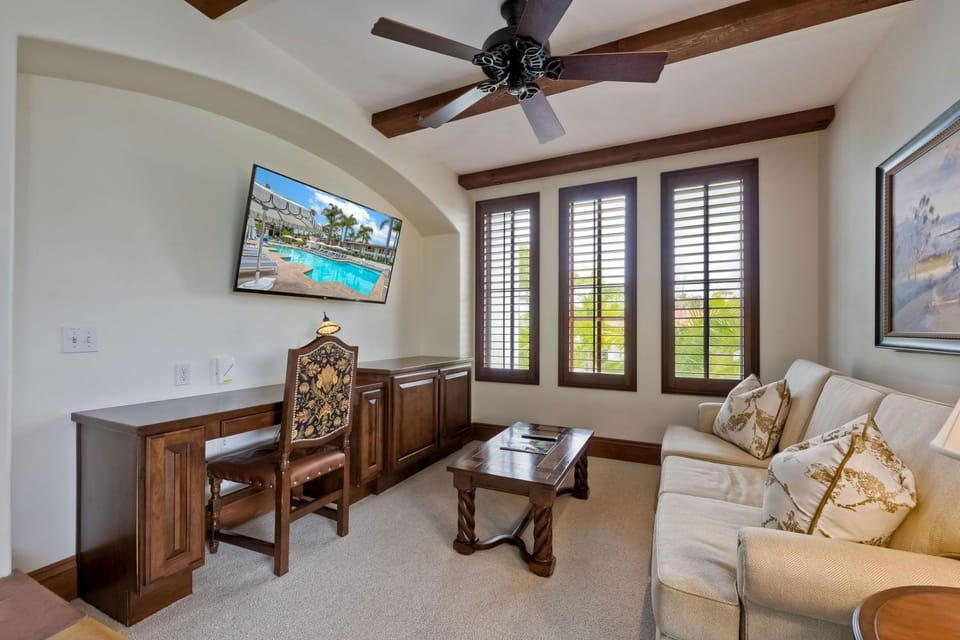 7323 Estrella Del Mar Unit 6537 House in Carlsbad