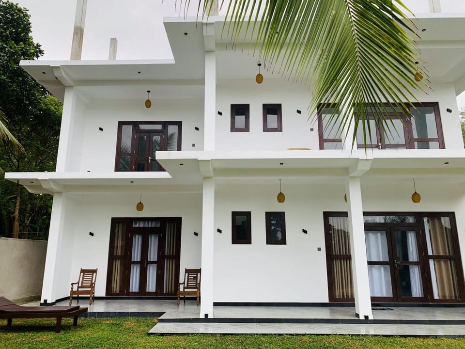 Property building, Patio, Garden, View (from property/room), Balcony/Terrace