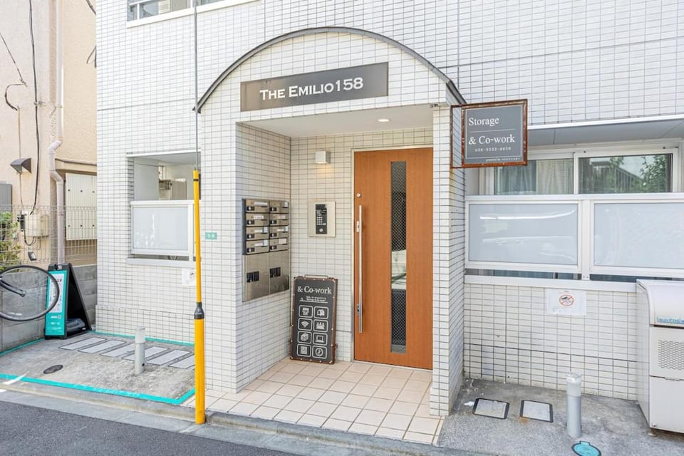 Emilio Nishi Shinjuku Apartment in Shibuya