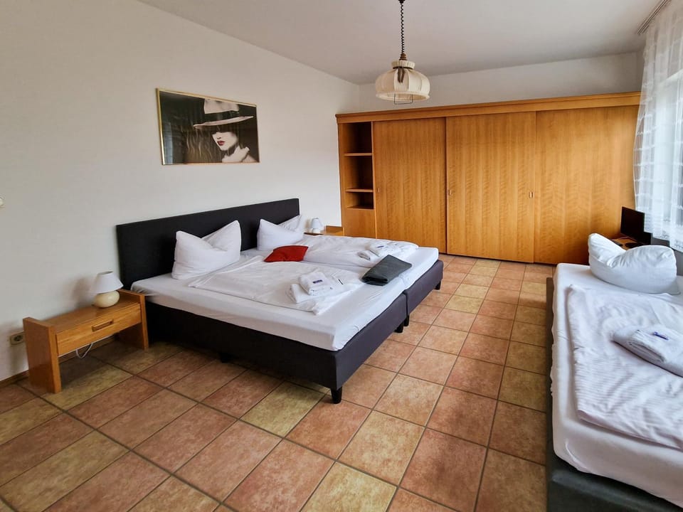 Bed, Photo of the whole room, Bedroom, towels, wardrobe